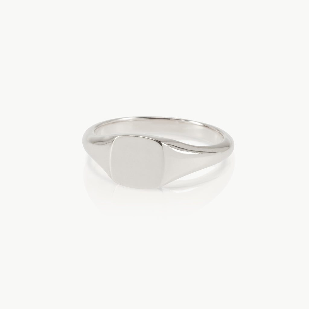 Timelessly elegant signet ring – The dainty square face can be left plain or engraved. This sterling silver ring is meticulously crafted in Cape Town.