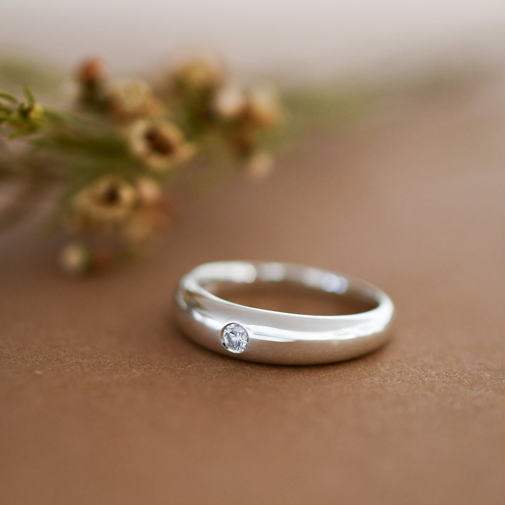 Dawn Ring with lab Grown Diamond in Recycled Silver