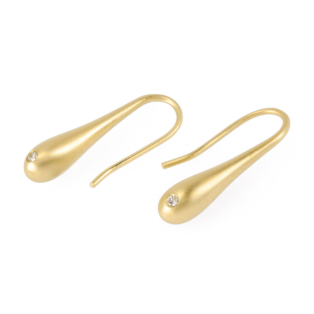 Droplet Gold Earrings in Fairmined eco-friendly gold with lab-grown diamonds