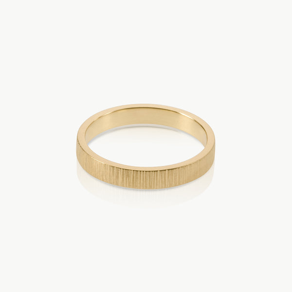 Ethical jewellery – A nature inspired wedding ring with a bark texture. Handmade in Cape Town in sustainable 9K or 14K gold and available in different widths.