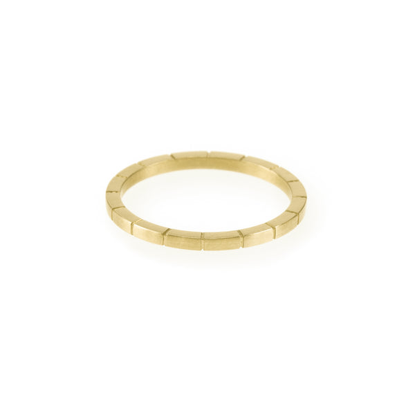 Ethical gold ring. This minimalist Line Ring is handmade in Cape Town in recycled gold from e-waste.