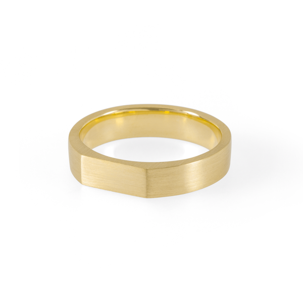 Signet inspired eco-conscious recycled e-waste gold wedding band