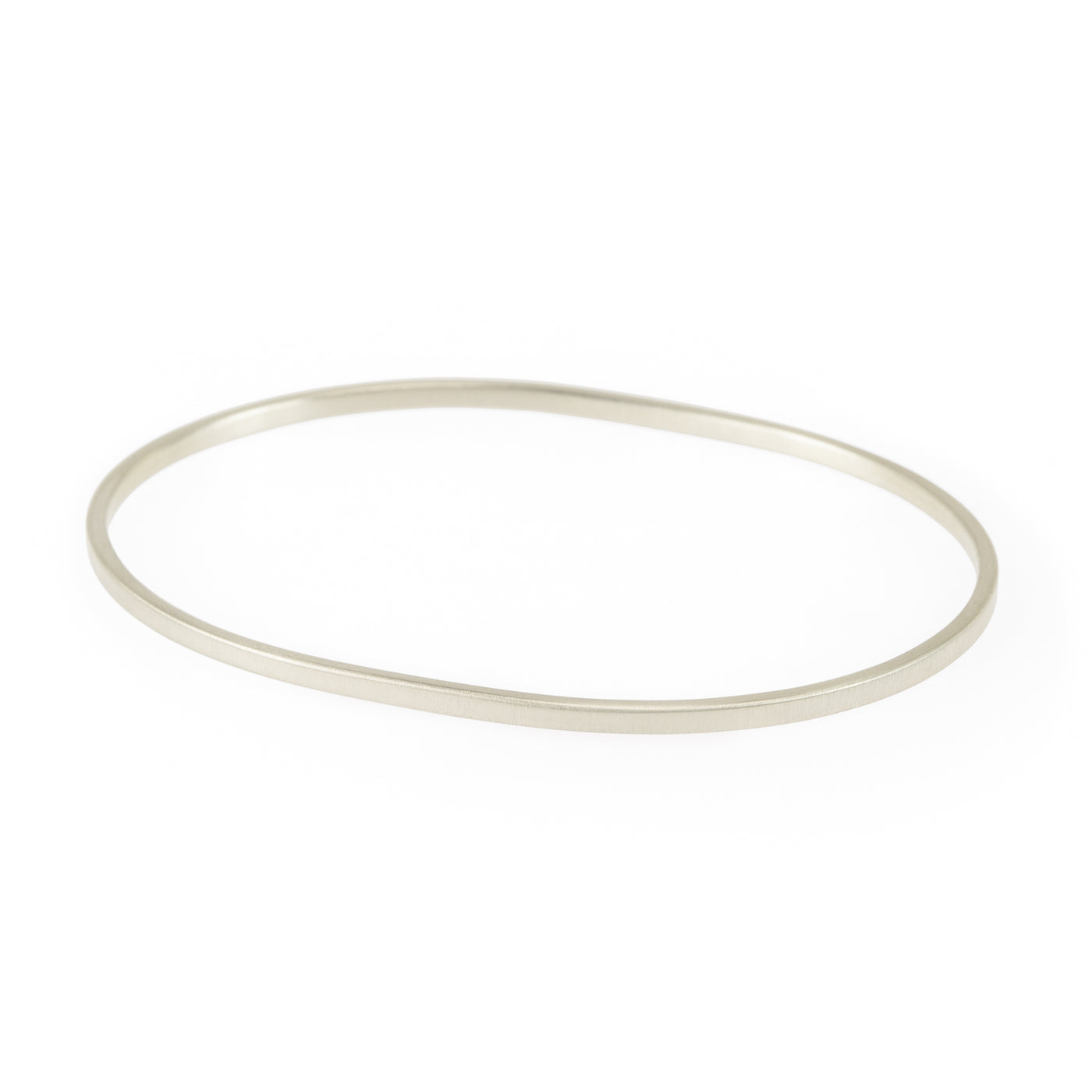 Simple Oval Bangle